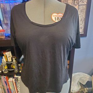 Bella Luxx Short Sleeve Black T-Shirt Size M Micro Model/Silk